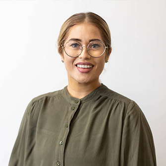 Ms Alix Willmore